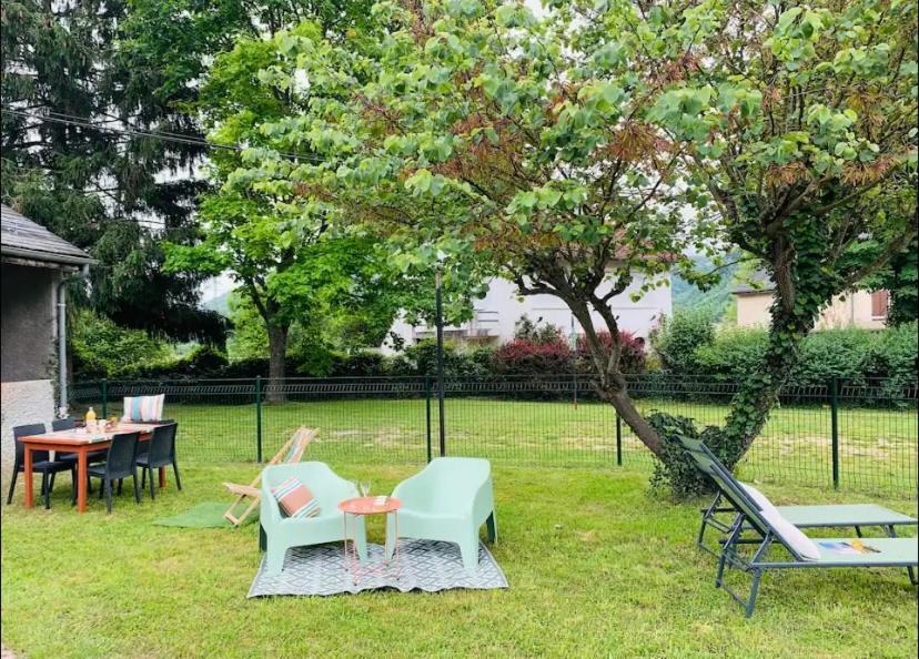 La Suite Unique - Le Jardin Sur Les Pyrenees- Vue Panoramique Montagne -Jardin Cloture Prive De 100M2-Parking-Linge De Lit Et Serviettes Compris- Bielle Zewnętrze zdjęcie